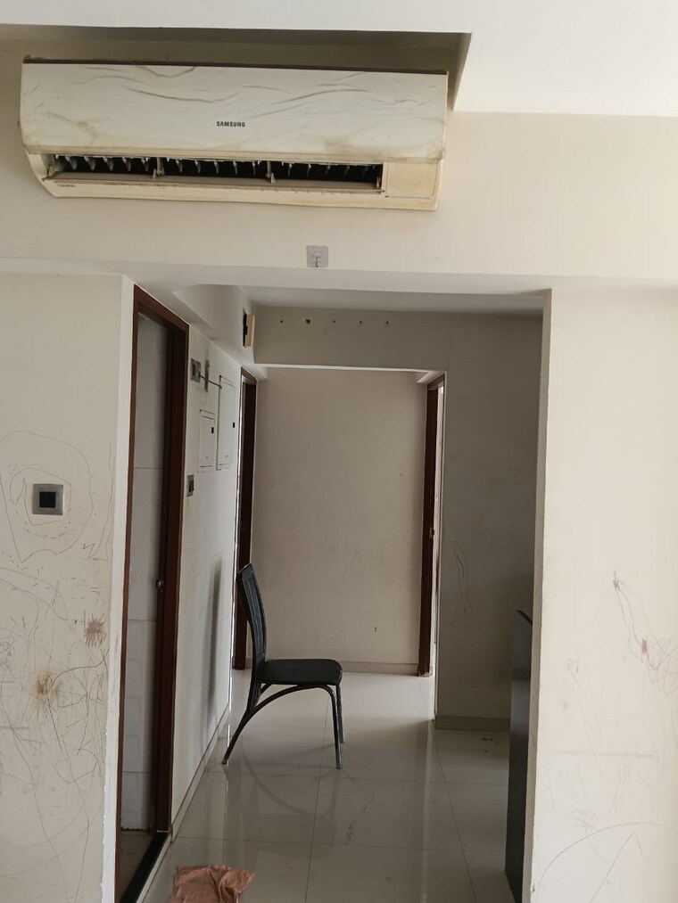 undefined, kurla east 2 Bedroom 550 Sq.Ft. Apartment In Kurla East Mumbai 9533694