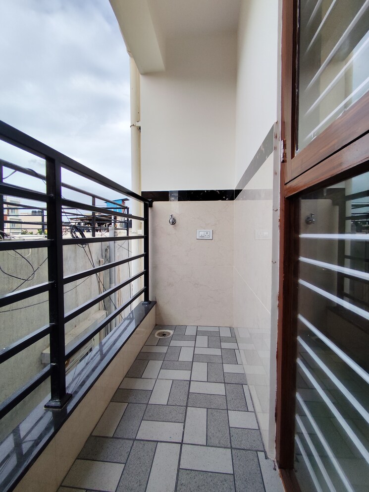 Balcony, btm layout 2 Bedroom 1000 Sq.Ft. Builder Floor In Btm Layout Bangalore 9533721