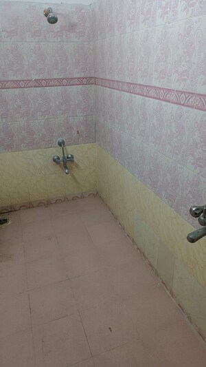 Bathroom in 1 BHK Apartment at Kondapur – for Rent