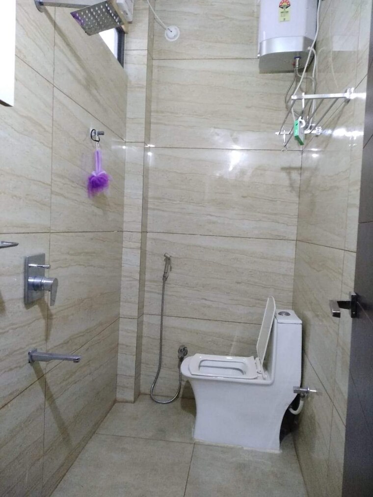 Bathroom, kondapur 1 Bedroom 711 Sq.Ft. Apartment In Kondapur Hyderabad 9533741