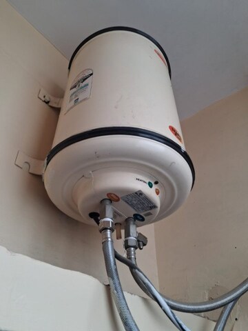  1 BHK Apartment at Manglam Vaishali Tower II, Vaishali Nagar – for Rent