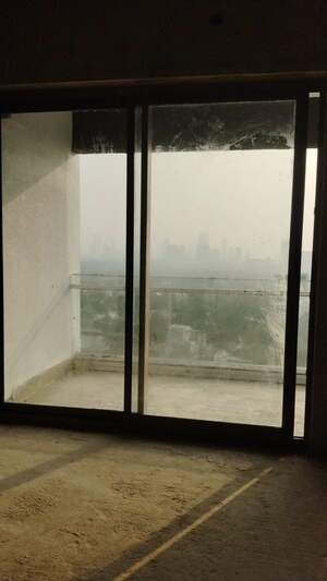 Room in 3 BHK Apartment at Adani Ten BKC, Bandra East – for Sale