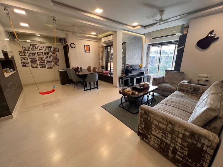 Living Room, andheri west 3 Bedroom 1100 Sq.Ft. Apartment In Andheri West Mumbai 9533773