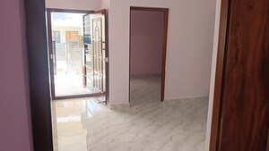 Room in 2 BHK Independent House at Hosur Krishnagiri rd – for Sale