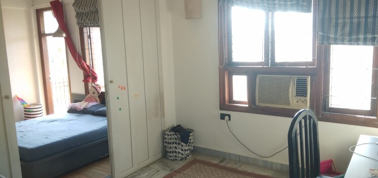 Bathroom, khar west 3 Bedroom 1500 Sq.Ft. Apartment In Khar West Mumbai 9533820