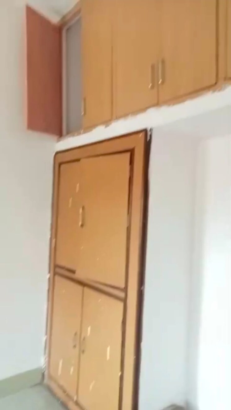 undefined, kabir nagar 3 Bedroom 1601 Sq.Ft. Independent House In Kabir Nagar Raipur 9533832