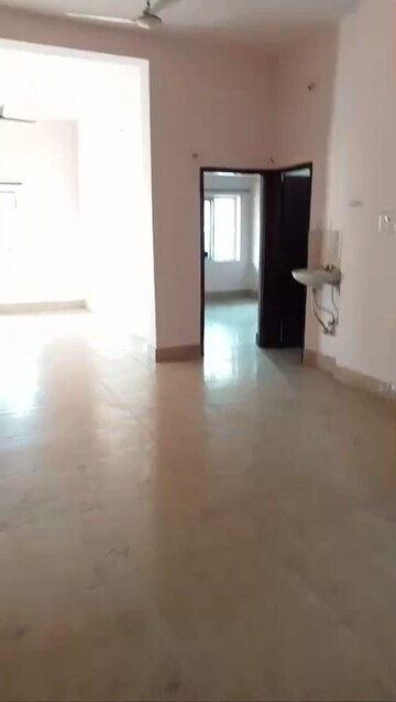 Room in 3 BHK Independent House at Kabir Nagar – for Rent