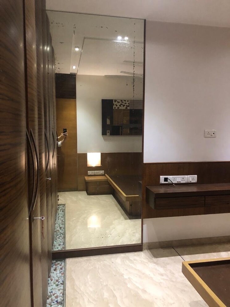 Kitchen, parekh-63-jvpd 3 Bedroom 1300 Sq.Ft. Apartment In Juhu Mumbai 9533856