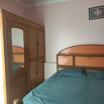 Room in  Pg at Vineet Khand – for Rent