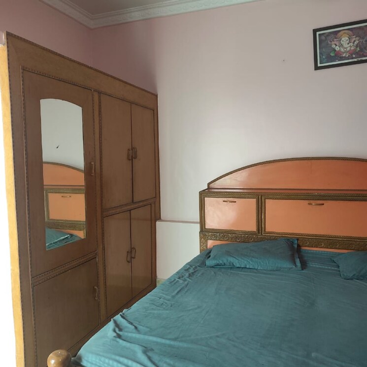 Room, vineet khand Pg For Girls In Vineet Khand 9533863