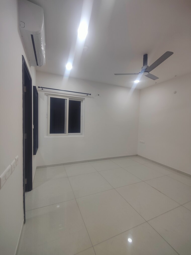 Room, rajapushpa-provincia 3 Bedroom 2335 Sq.Ft. Apartment In Narsingi Hyderabad 9533923