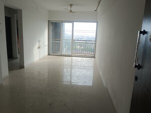 Room in 4 BHK Apartment at Birla Vanya, Kalyan West – for Rent
