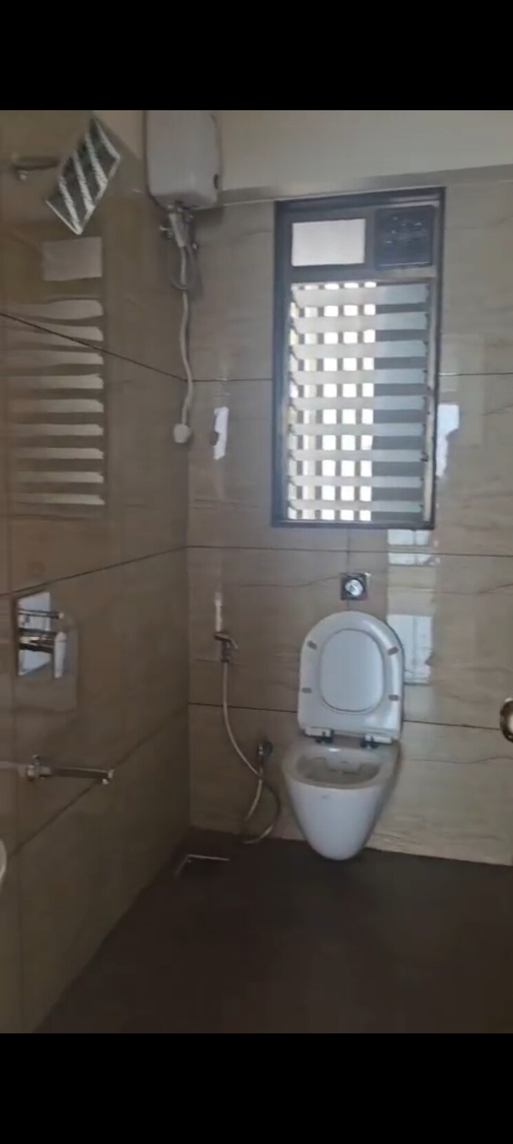 Bathroom, chandak-34-park-estate 1 Bedroom 391 Sq.Ft. Apartment In Goregaon West Mumbai 9533935