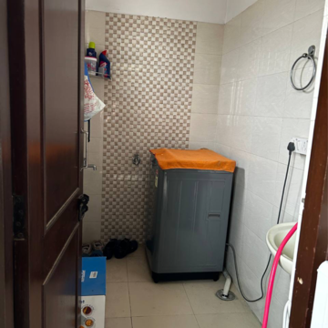 Kitchen in 1 BHK Builder Floor at Malviya Nagar – for Rent