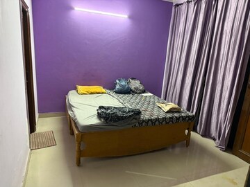Bedroom in 2 BHK Apartment at Penta Homes, Vip Road – for Rent