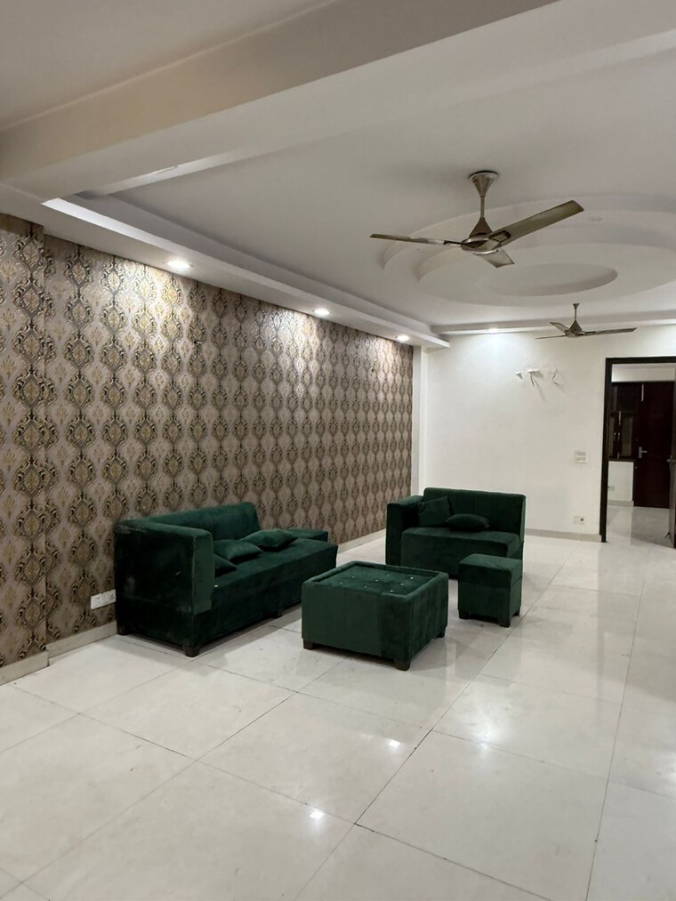 Living Room, saket 3 Bedroom 1600 Sq.Ft. Builder Floor In Saket Delhi 9533972