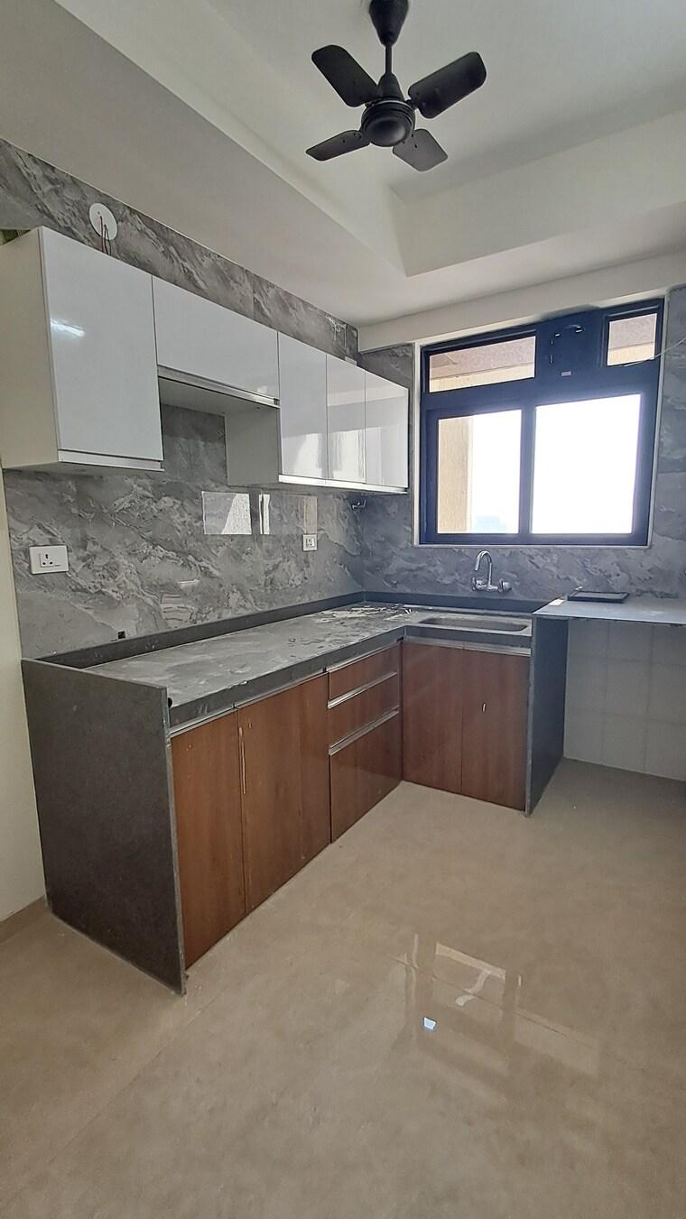 Kitchen, chandak-cornerstone 2 Bedroom 584 Sq.Ft. Apartment In Worli Mumbai 9533967