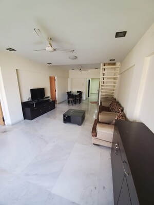 4 BHK Apartment For Rent in Joanna Villa, Bandra West