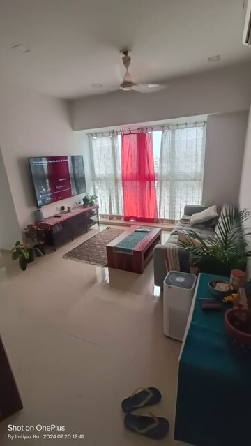 2 BHK Apartment For Rent in Ruparel Ariana, Parel