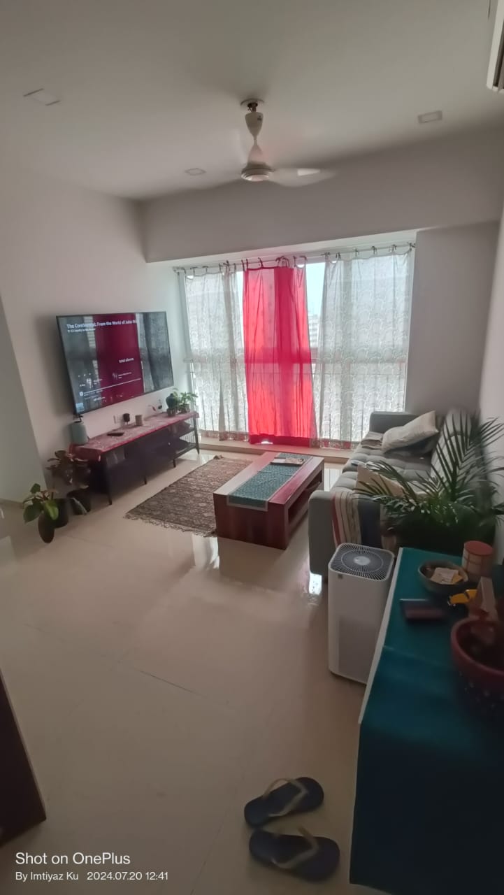 2 BHK Apartment For Rent in Ruparel Ariana