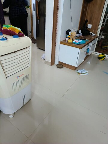 Furnished Amenities in 2 BHK Apartment at Motera – for Rent