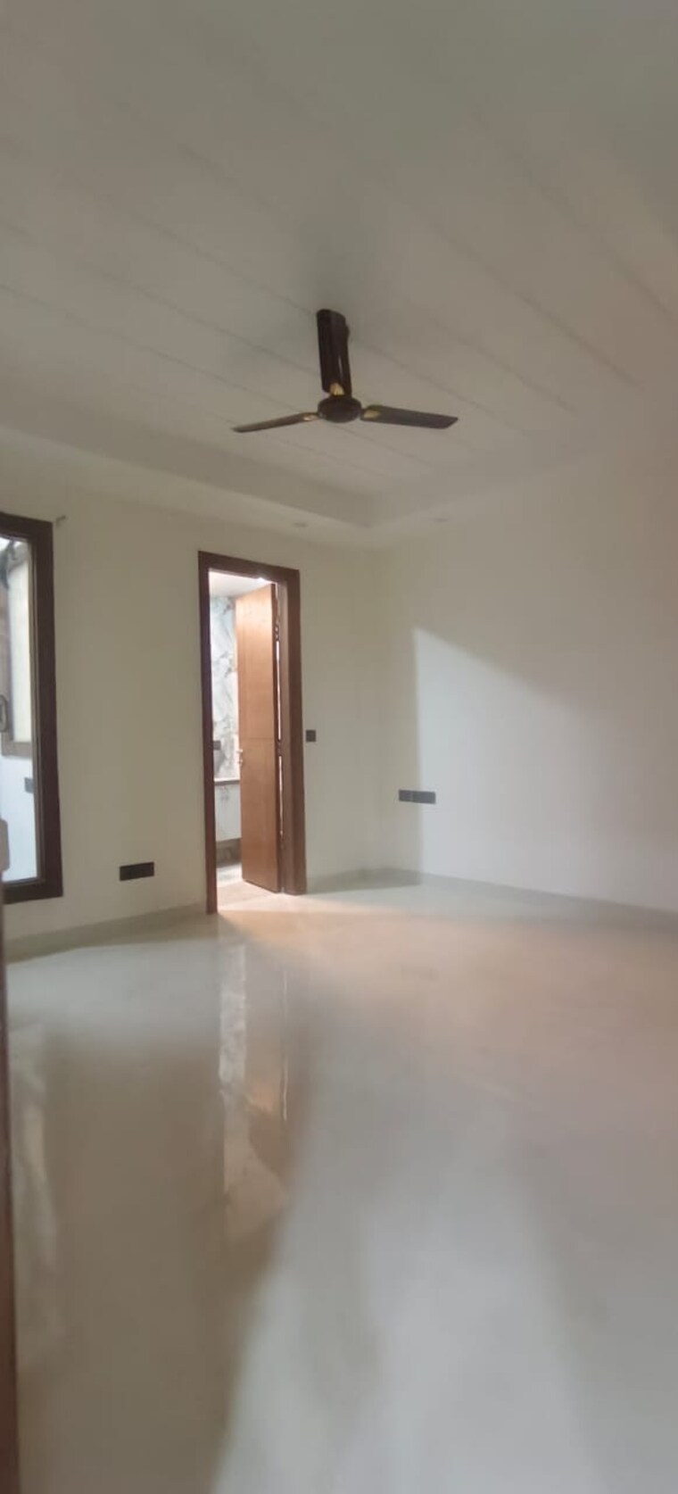 Room, freedom fighters enclave 4 Bedroom 1800 Sq.Ft. Builder Floor In Freedom Fighters Enclave Delhi 9534011