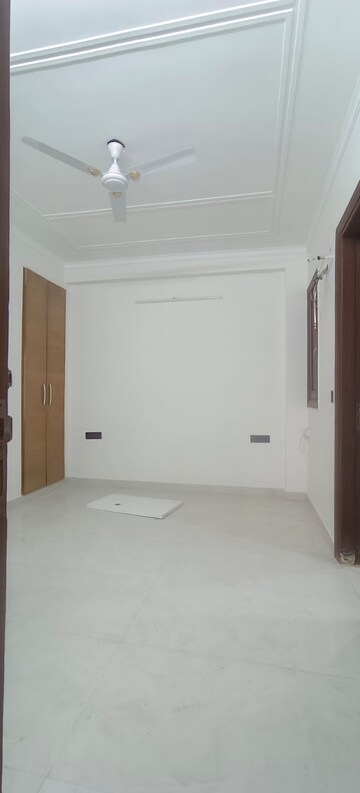 Room in 4 BHK Builder Floor at Freedom Fighters Enclave – for Rent