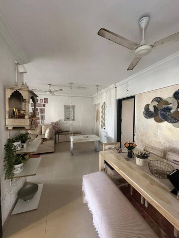 Dining area in 3 BHK Apartment at Khar West – for Rent