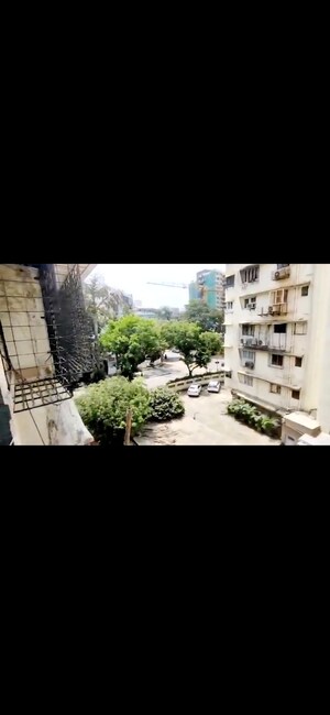  Pg – Exterior View View at Bandra West - for Rent