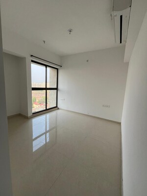 Room in 3 BHK Apartment at Lodha Palava Aurora B and C, Dombivli East – for Rent