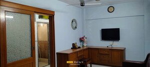 Furnished Amenities in 1 BHK Apartment at Venus Apartment Andheri West, Andheri West – for Rent