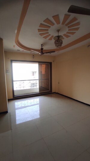 Furnished Amenities in 3 BHK Apartment at Agarwal And Doshi Complex, Vasai West – for Sale