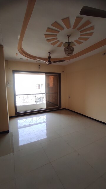 Furnished Amenities in 3 BHK Apartment at Agarwal And Doshi Complex, Vasai West – for Sale