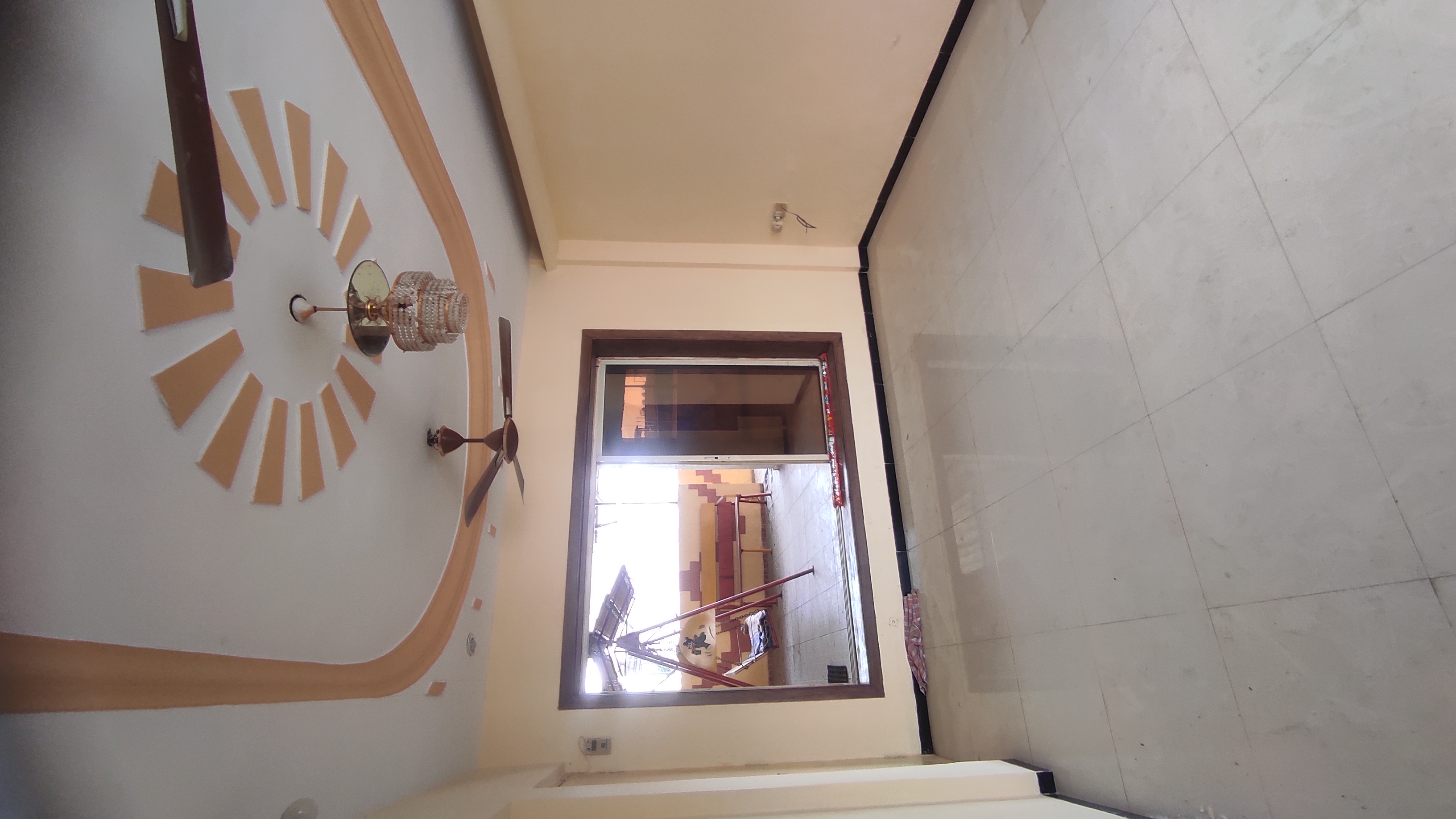 3 BHK 1400 Sq.Ft. Apartment in Agarwal And Doshi Complex