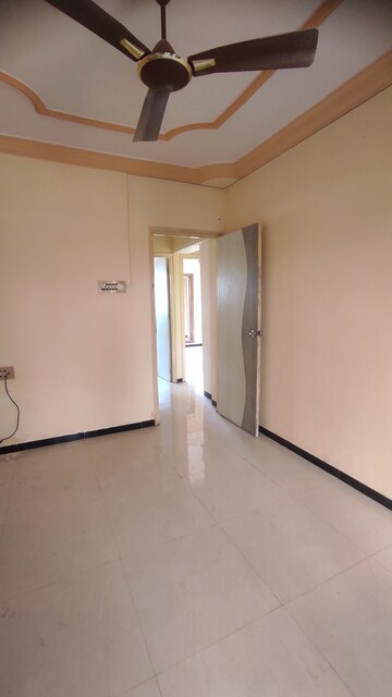 Furnished Amenities in 3 BHK Apartment at Agarwal And Doshi Complex, Vasai West – for Sale