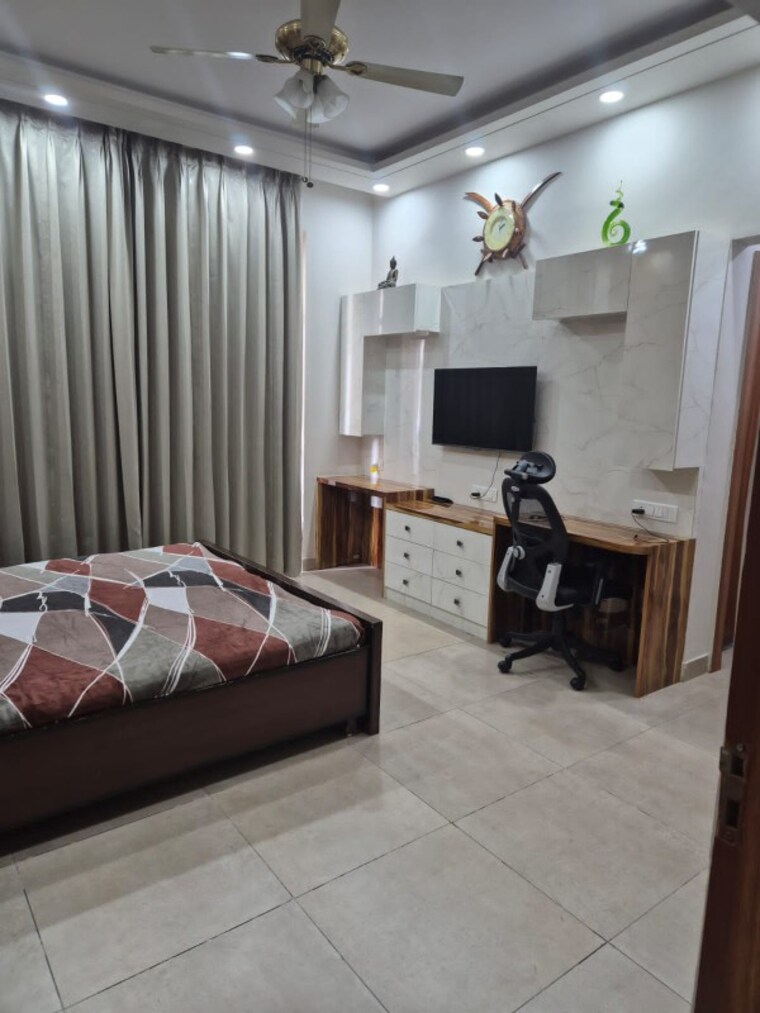 Bedroom, sector 4 2 Bedroom 1895 Sq.Ft. Independent House In Sector 4 Gurgaon 9534110