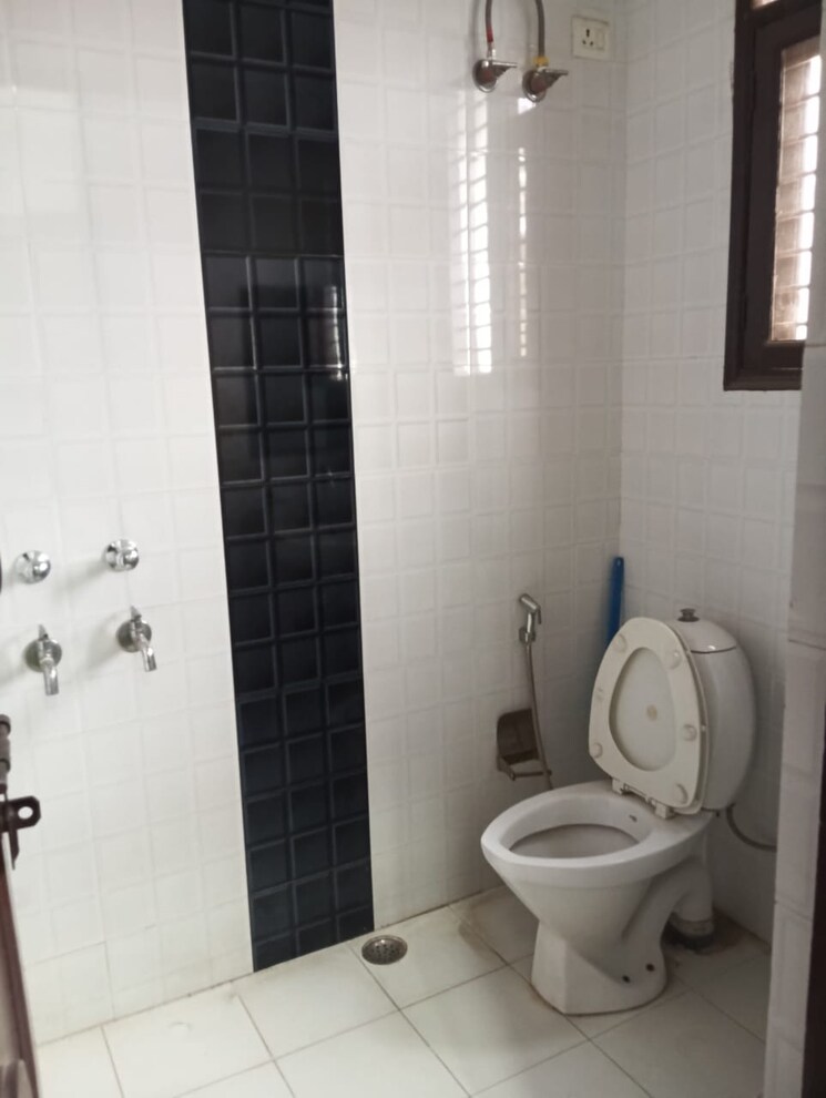 Bathroom, sector 4 2 Bedroom 1415 Sq.Ft. Independent House In Sector 4 Gurgaon 9534113
