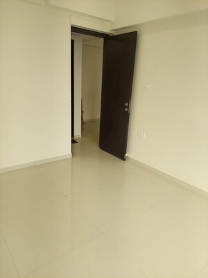 Room in 3 BHK Apartment at Kolte Patil Verve, Bangur Nagar – for Sale