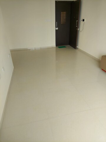 Room in 3 BHK Apartment at Kolte Patil Verve, Bangur Nagar – for Sale