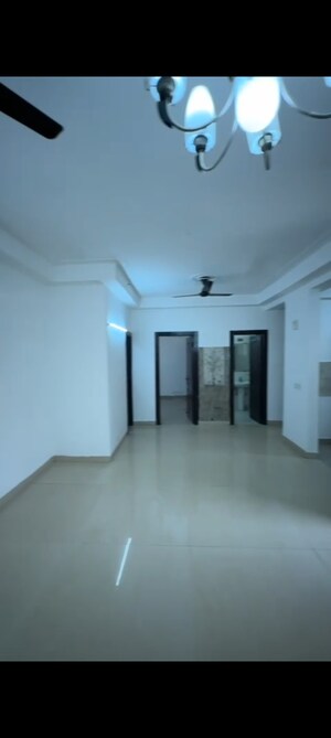 2 BHK Apartment For Sale in Amrapali Village ii, Nyay Khand