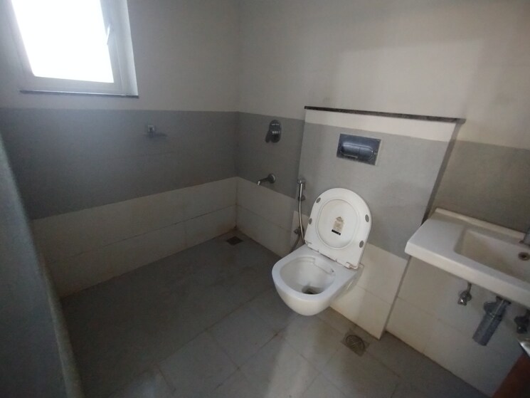 Bathroom, my-home-tridasa 2.5 Bedroom 1505 Sq.Ft. Apartment In Tellapur Hyderabad 9534137