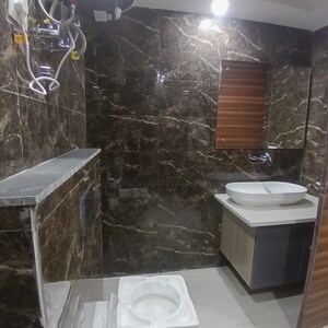 Bathroom in 4 BHK Builder Floor at Sector 23 – for Rent