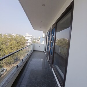 Balcony in 4 BHK Builder Floor at Sector 23 – for Rent