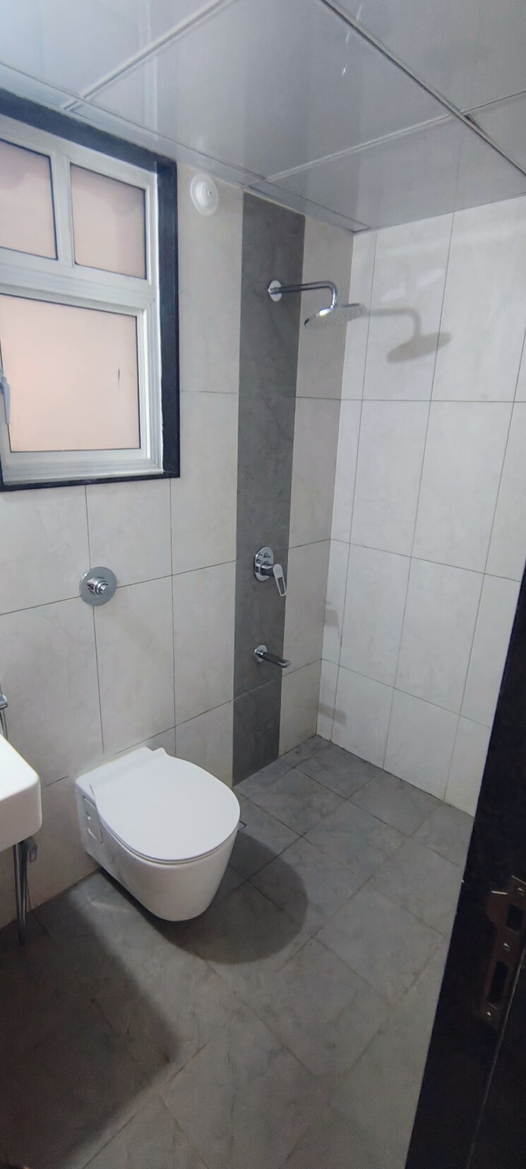 Bathroom, vilas-javdekar-yashone-eternitee 2 Bedroom 692 Sq.Ft. Apartment In Hinjewadi Pune 9534162