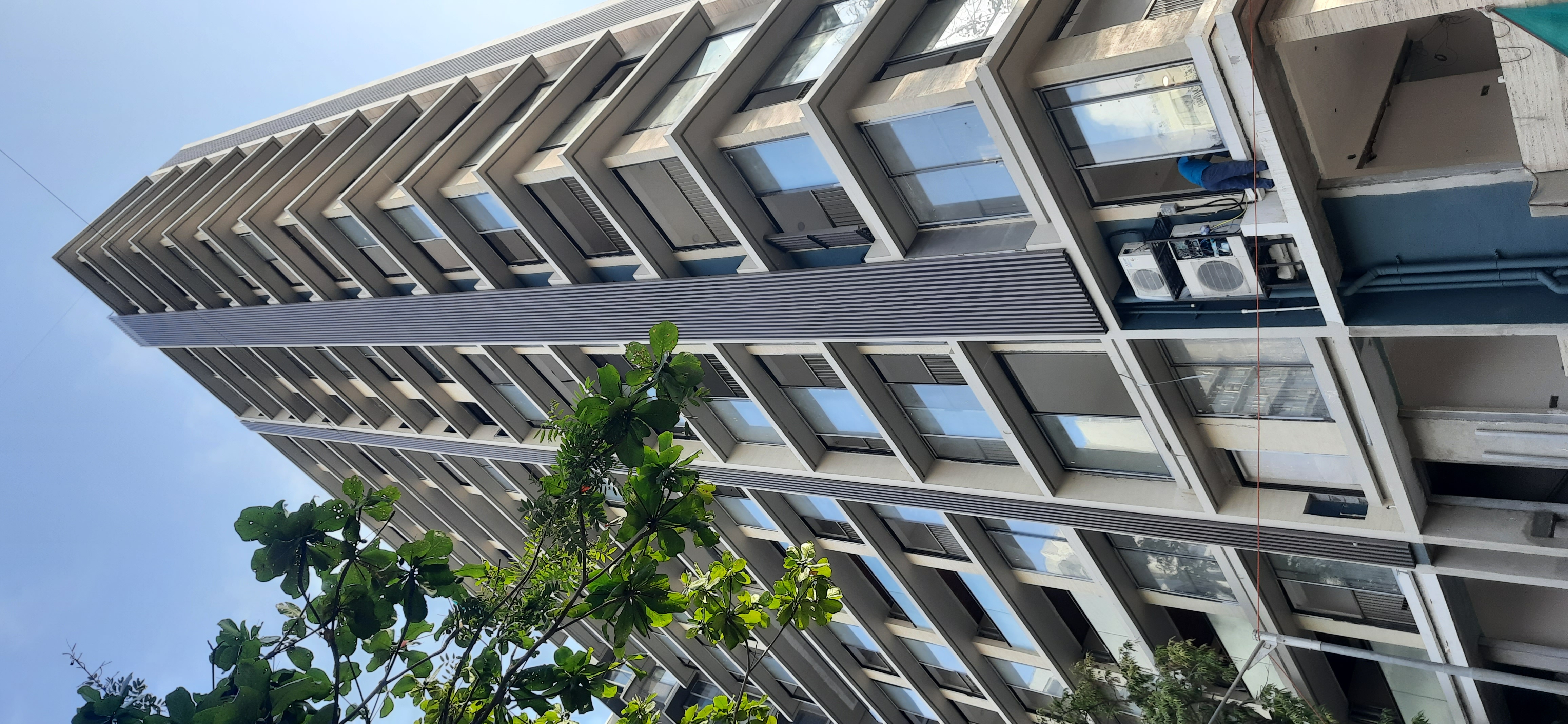 3 BHK + Servant Room Apartment For Rent in Brand Newbuilding