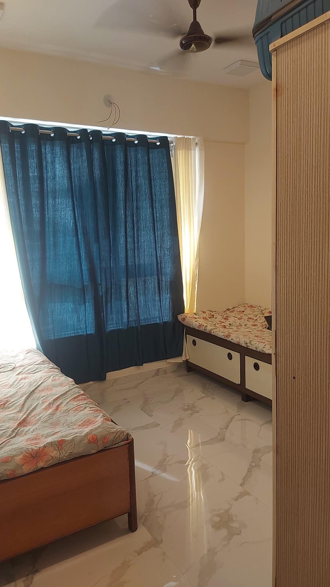 Pg For Rent in Malad West 