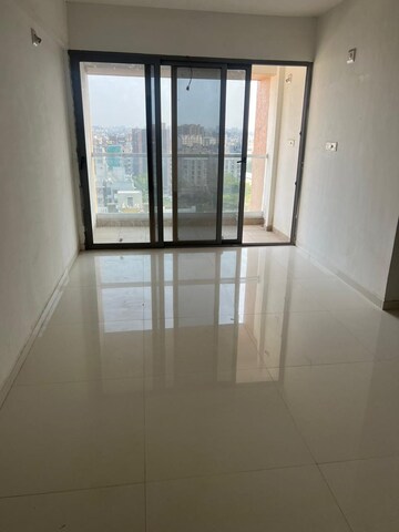 Room in 3 BHK Apartment at Super Shaligram, Gota – for Sale