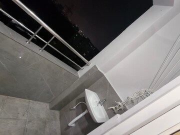 Furnished Amenities in 1 BHK Apartment at Kondapur – for Rent