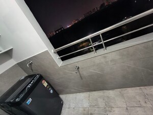 Furnished Amenities in 1 BHK Apartment at Kondapur – for Rent