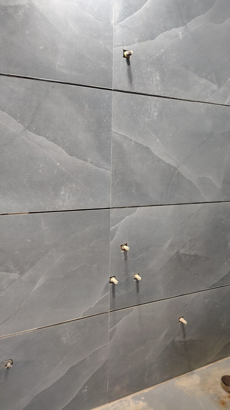 Bathroom, ramprastha-pearl-court 3.5 Bedroom 1950 Sq.Ft. Apartment In Vaishali Sector 7 Ghaziabad 9534249